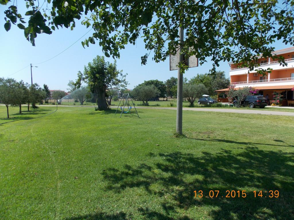 Delfini Holiday Homes Ulcinj Exterior foto